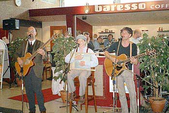 Den Kummerlige Trio p Odense Banegrd - live i Radio3